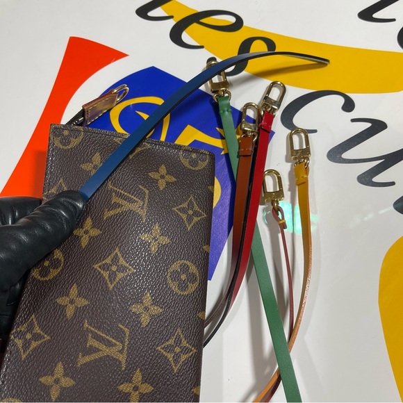Multi Louis Vuitton New Pochette Straps, sample listing - Picture 12 of 12